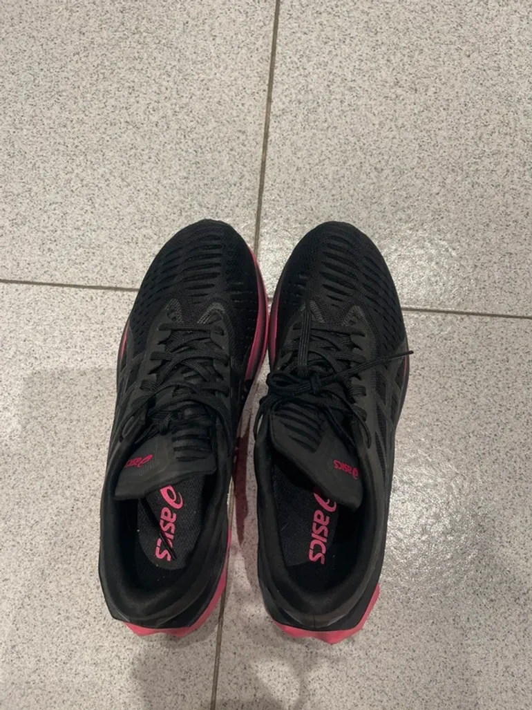 Gebrauchtes Asics Running Shoes bike — Bild 2 von 6