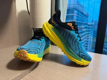 Brugt Hoka Shoes Size 38 Running Shoes