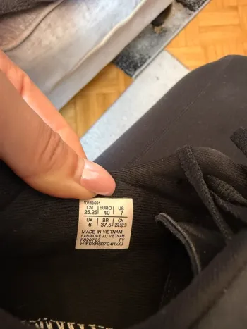 Used Asics GT-2000 12 bike — image 5 of 8