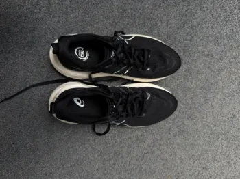 Gebrauchtes Asics Running Shoes bike — Bild 2 von 5
