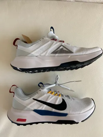 Gebrauchtes Nike Juniper Running Shoes