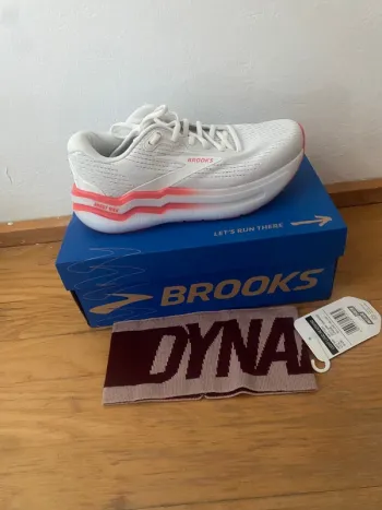 Used Brooks Ghost Max 2 bike — image 19 of 24