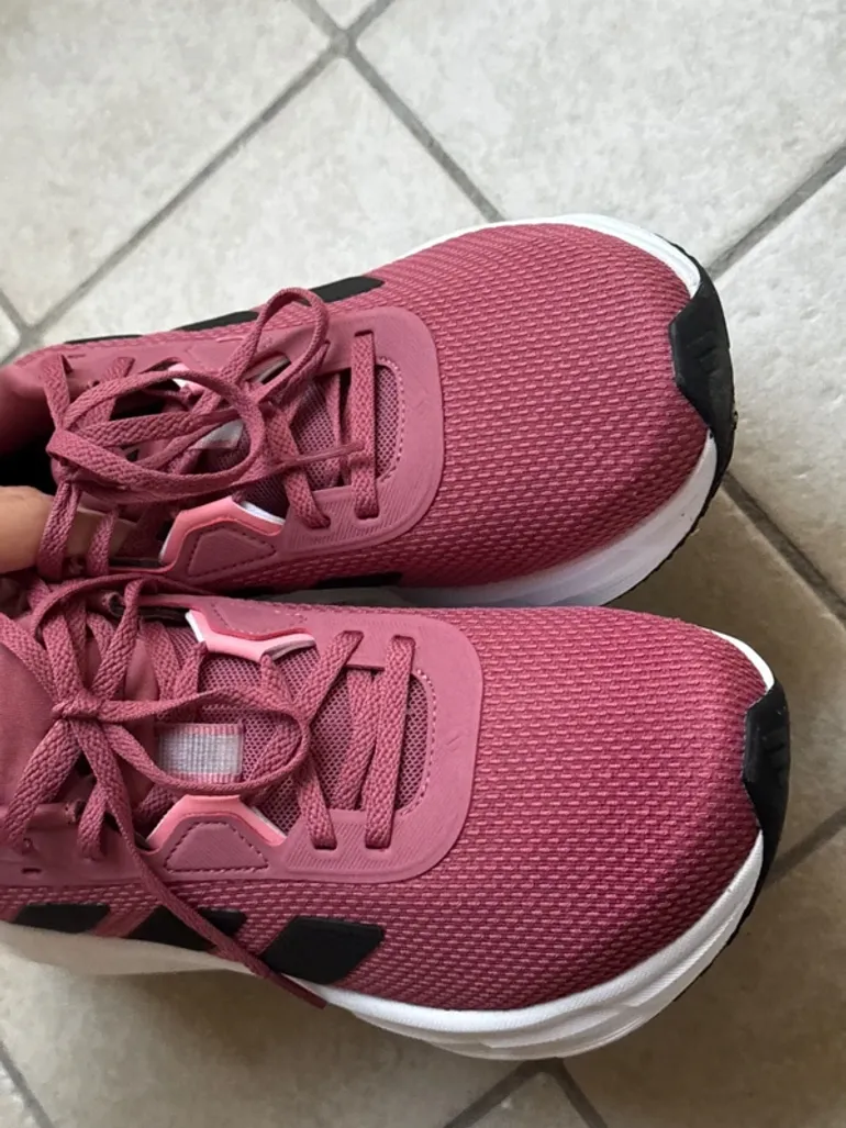 Used Adidas Scarpe da corsa su strada bike — image 8 of 9