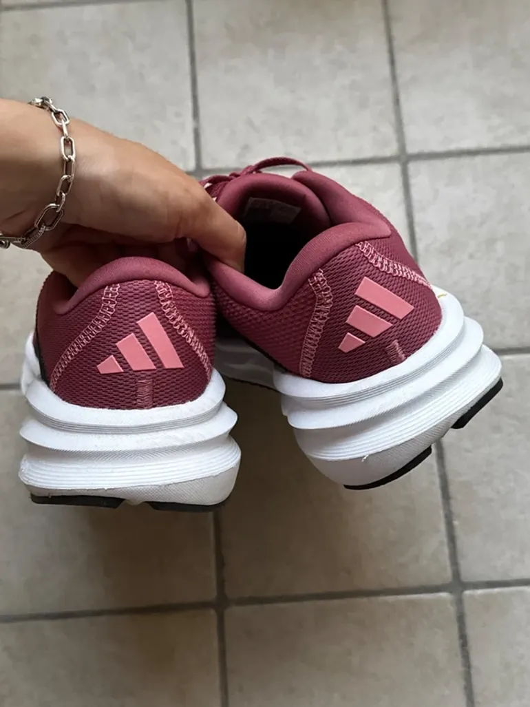 Used Adidas Scarpe da corsa su strada bike — image 5 of 9