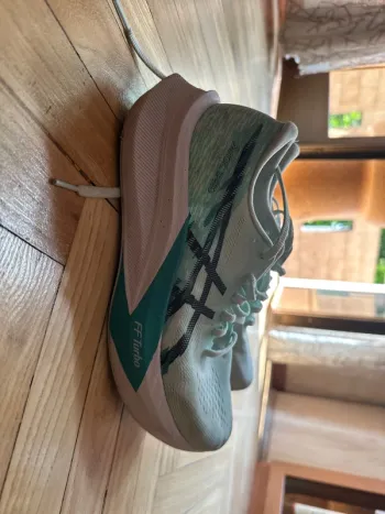 Asics Magic Speed FF Turbo bike d'occasion — image 3 sur 7
