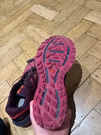 Used Salomon Women Shoes bike — image 3 of 4