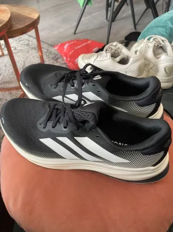 Używany Supernova Rise 2 Running Shoes