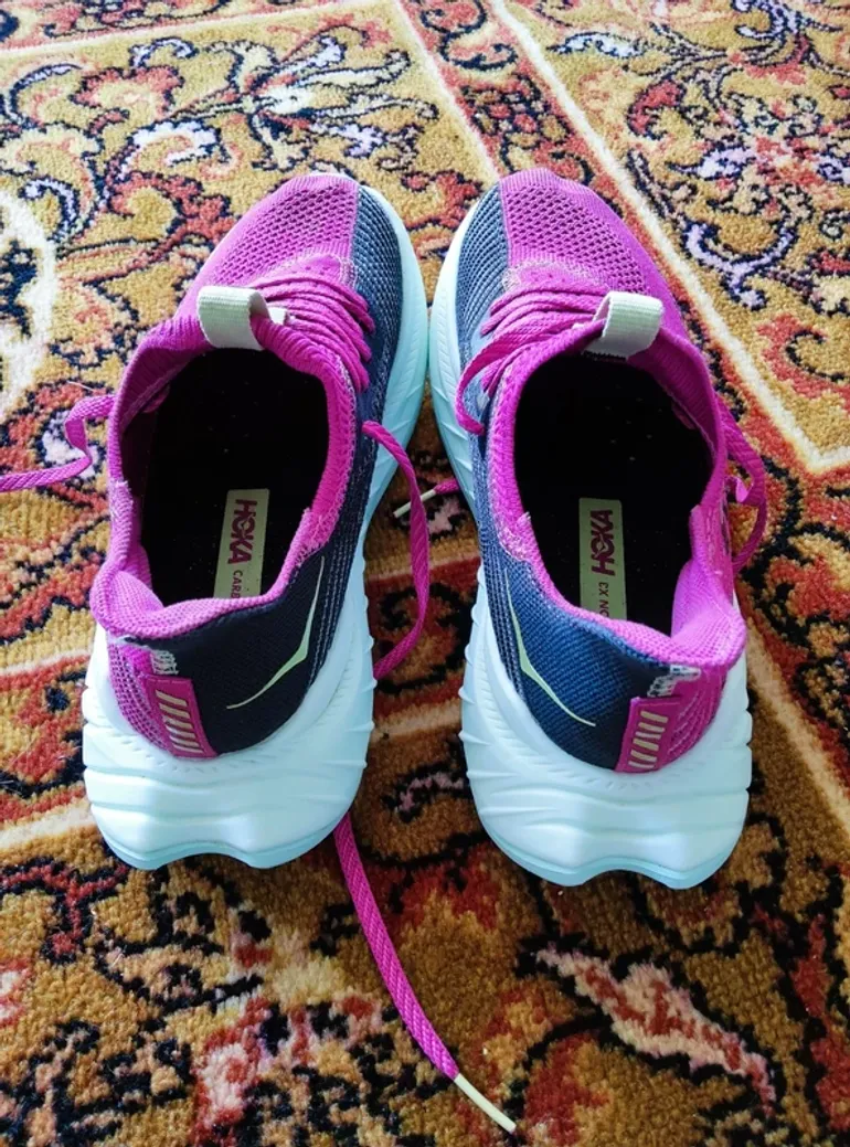 Used Hoka Carbon X bike — image 5 of 6