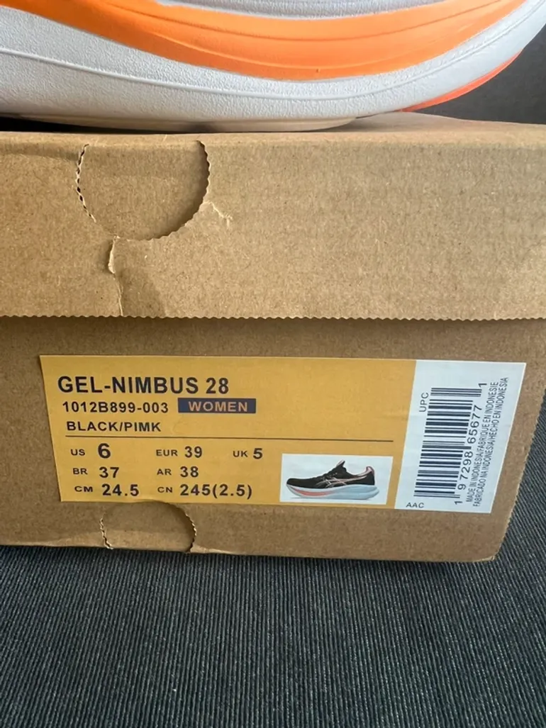 Used Asics Gel Nimbus 28 bike — image 24 of 24