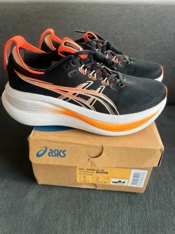Used Asics Gel Nimbus 28 bike — image 7 of 24