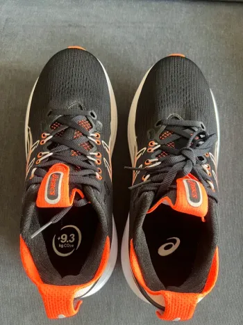Used Asics Gel Nimbus 28 bike — image 10 of 24