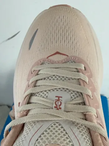 Hoka Running Shoes Size 38 bike usato — immagine 13 di 15