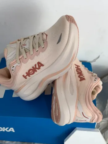 Hoka Running Shoes Size 38 bike usato — immagine 8 di 15