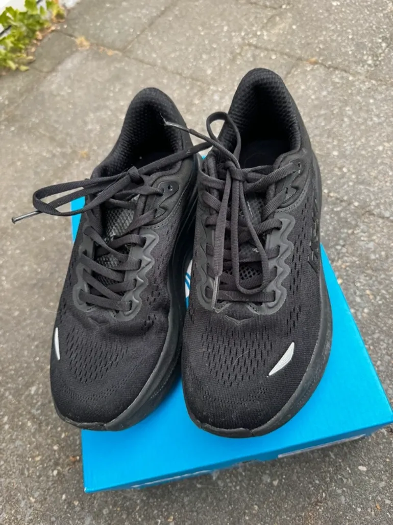 Hoka Bondi 9 bike d'occasion — image 3 sur 8