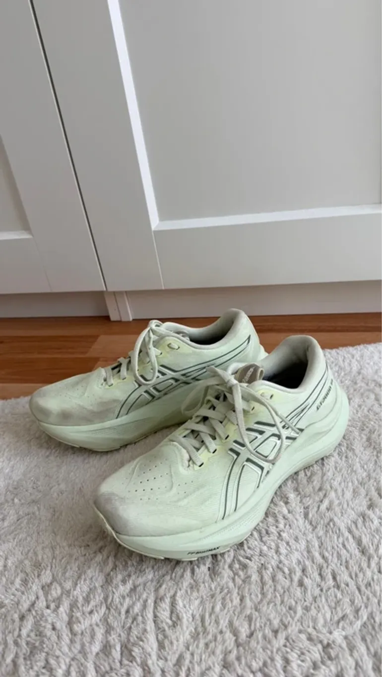 Brugt Asics GT-2000 14 bike — billede 2 af 4