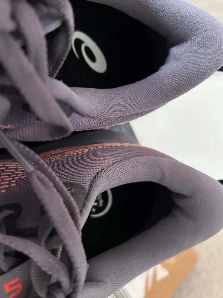 Brugt Asics Novablast 5 bike — billede 10 af 10