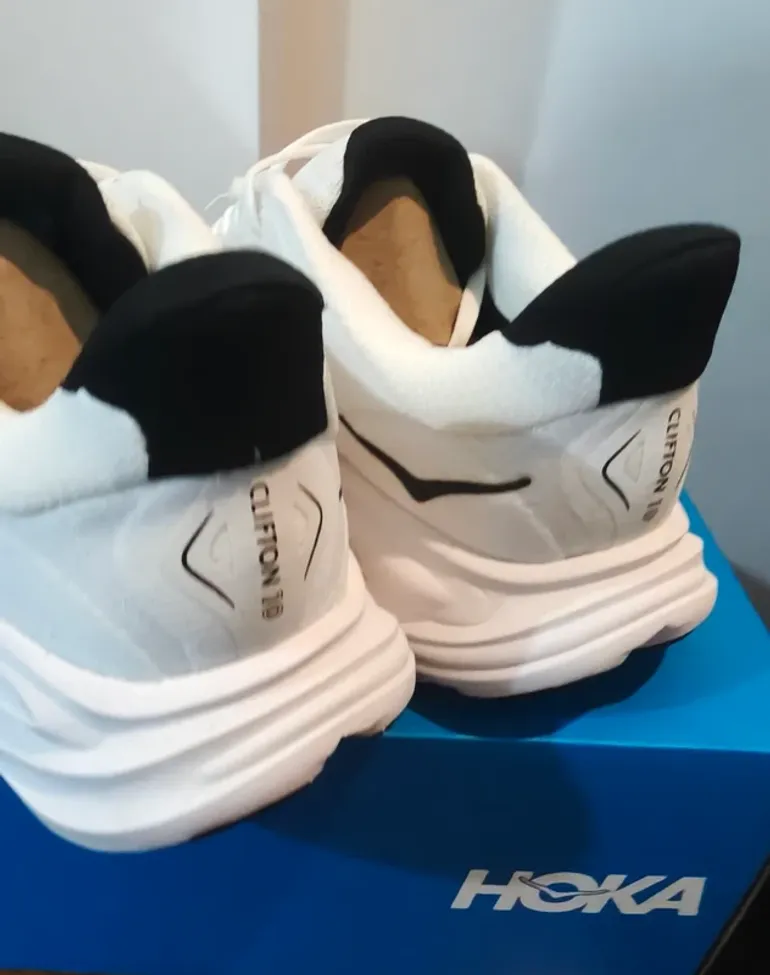 Used Hoka Shoes Size 39 bike — image 6 of 10