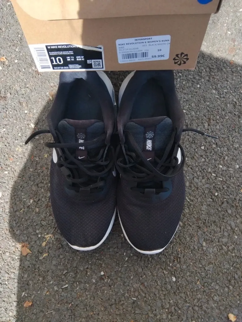 Used Nike Revolution 6 bike — image 2 of 15