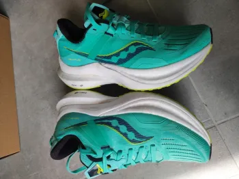 Saucony Tempus bike usato — immagine 6 di 10