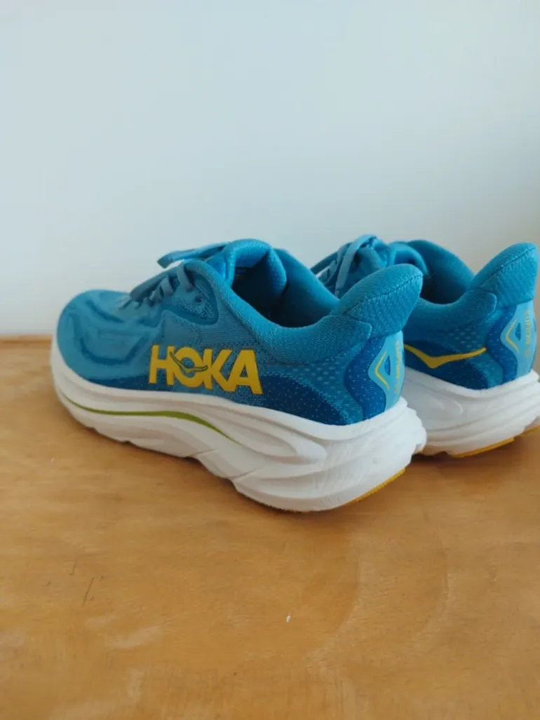Hoka Clifton 10 bike d'occasion — image 7 sur 11