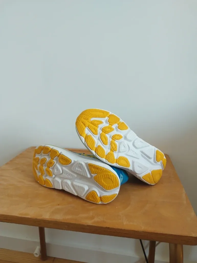 Hoka Clifton 10 bike d'occasion — image 8 sur 11