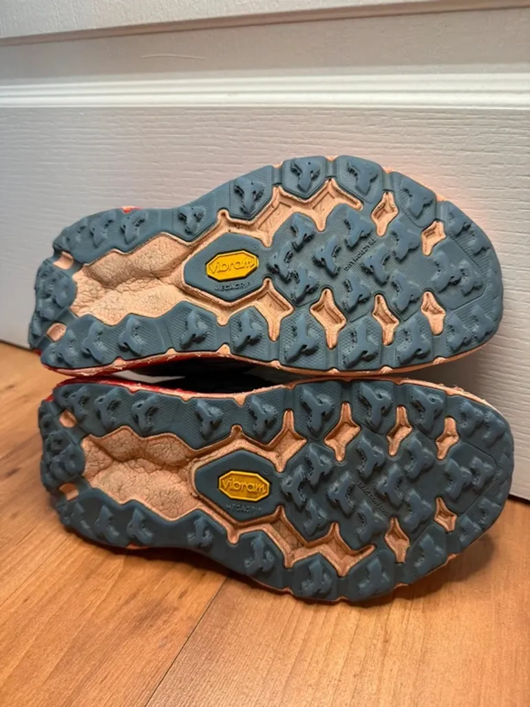 Używany Hoka Speedgoat 5 bike — zdjęcie 14 z 16