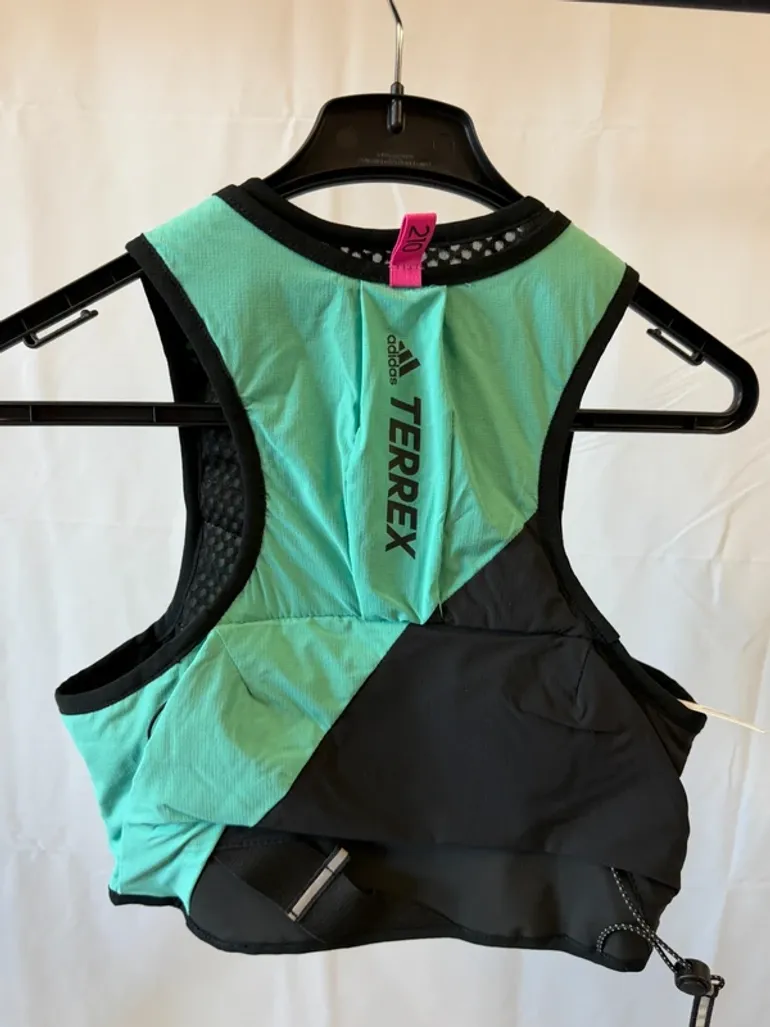 Used Adidas Terrex Trail Running Vest bike — image 5 of 10