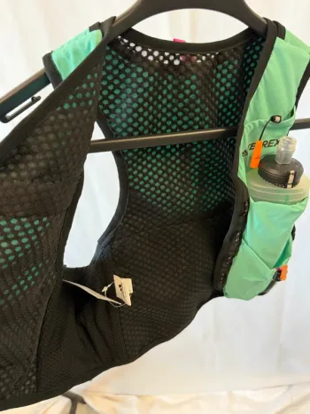 Used Adidas Terrex Trail Running Vest bike — image 8 of 10