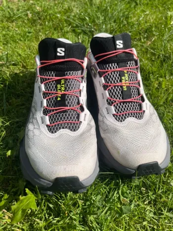 Brugt Salomon Ultra Glide 4 Running Shoes