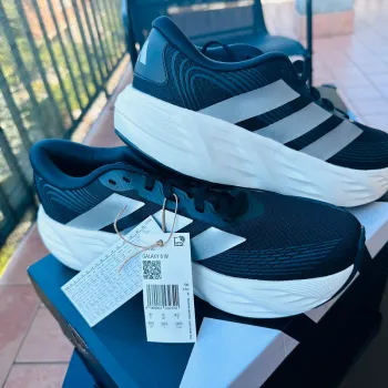 Used Adidas Galaxy 8 Running Shoes