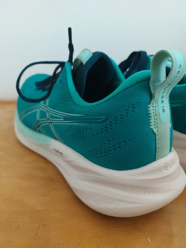 Used Asics Gel Pulse 16 bike — image 6 of 9