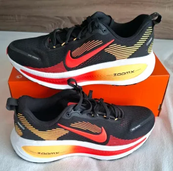 Brugt Nike Vomero 18 bike — billede 2 af 7