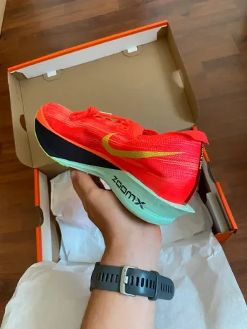 Brugt Nike ZoomX Streakfly 2 bike — billede 2 af 15