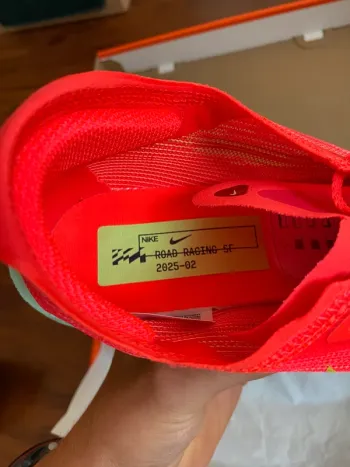 Brugt Nike ZoomX Streakfly 2 bike — billede 13 af 15