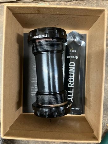 Použité Ceramicspeed BB ALPHA for ITA Shimano Road 2025 Drivetrain & Pedals