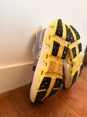 Used Hyper Cloudmonster bike — image 5 of 9