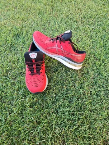 Używany Asics Gel-kayano 28 Running Shoes