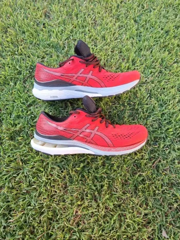 Tweedehands Asics Gel-kayano 28 bike — afbeelding 3 van 10
