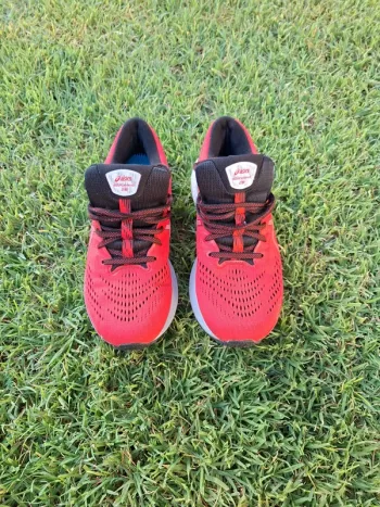 Tweedehands Asics Gel-kayano 28 bike — afbeelding 2 van 10