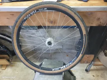 Použité Shimano XT DH-UR708-3D Wheels