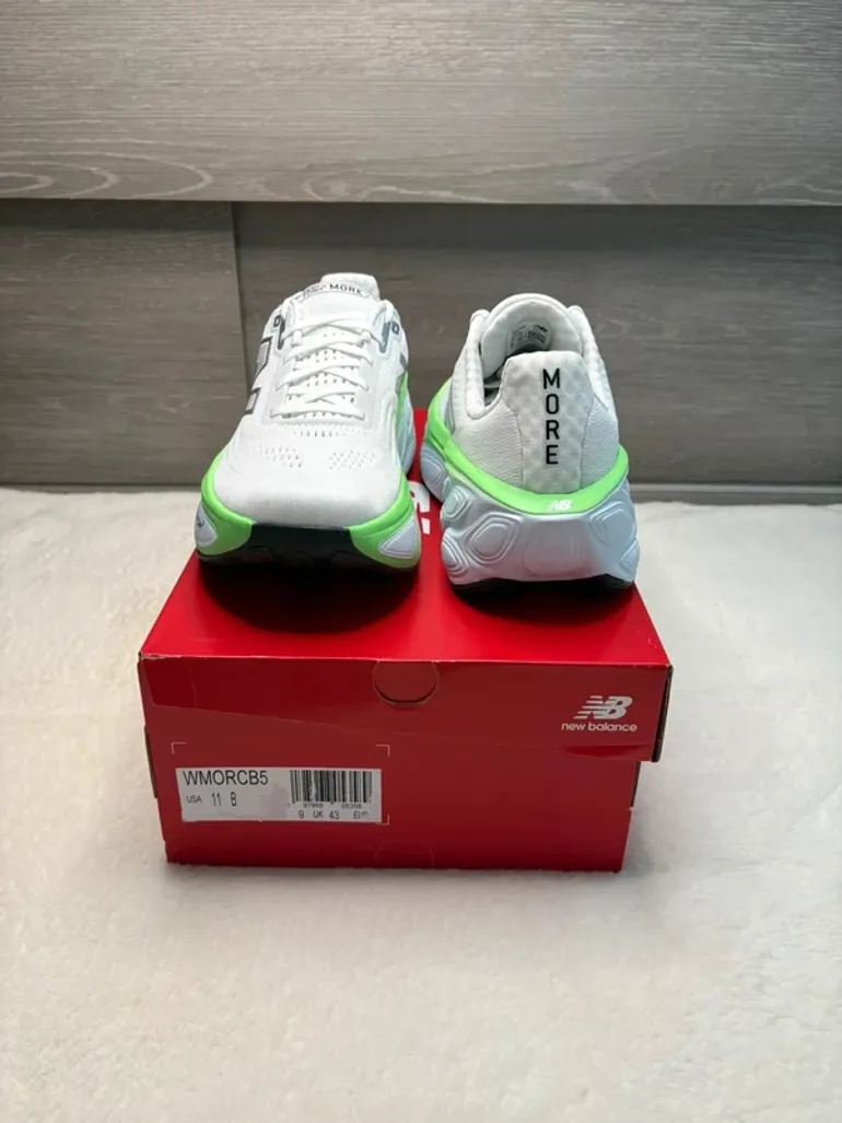 Used New Balance Fresh Foam X More v5 bike — image 5 of 11