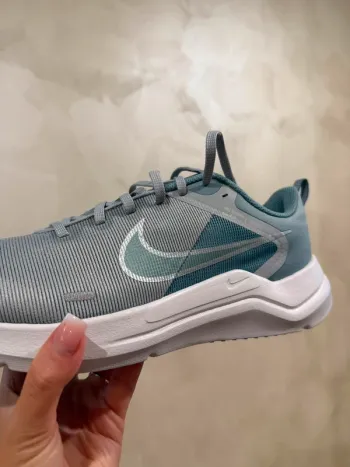 Gebrauchtes Nike Downshifter 12 Running Shoes