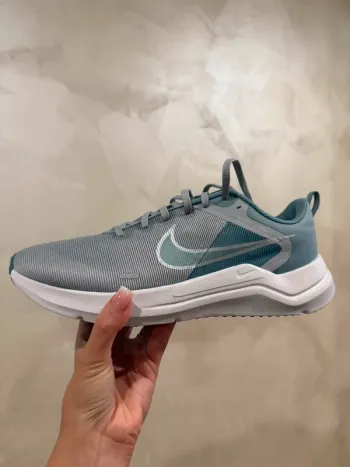 Gebrauchtes Nike Downshifter 12 bike — Bild 2 von 11