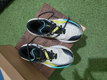 Used Asics Trabuco Max 5 Running Shoes