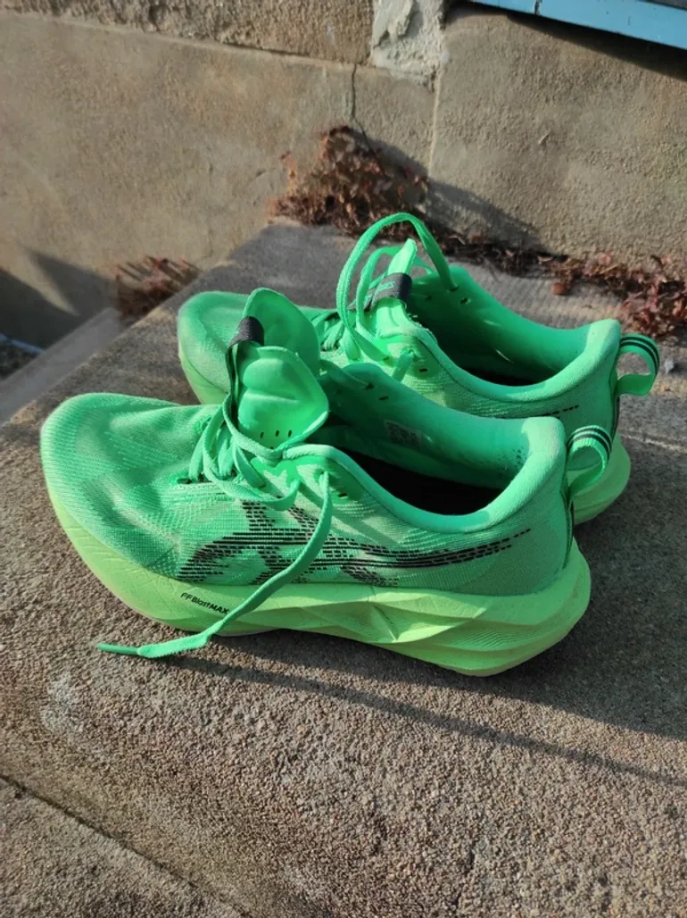 Gebrauchtes Asics Novablast 5 Ekiden bike — Bild 17 von 21