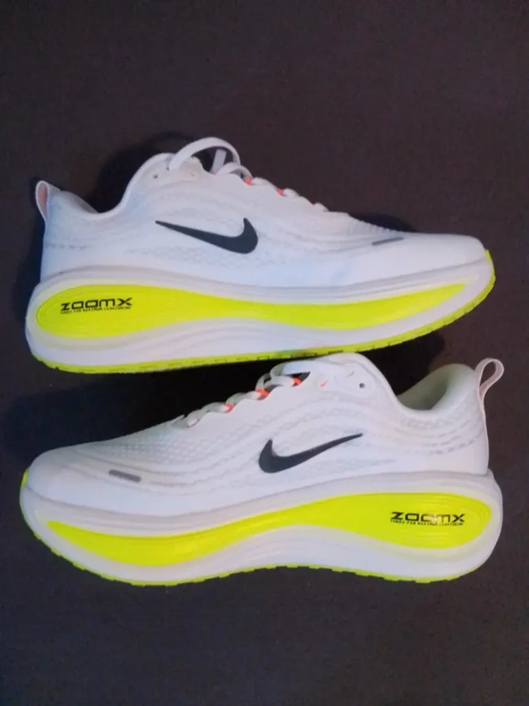 Used Nike Vomero Plus bike — image 2 of 7