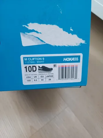 Used Hoka Clifton 9 bike — image 7 of 7