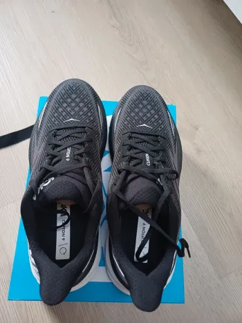 Used Hoka Clifton 9 bike — image 2 of 7