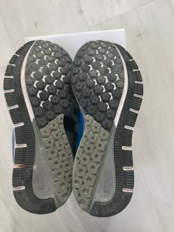 Used Nike Zoom Winflo 5 bike — image 6 of 7