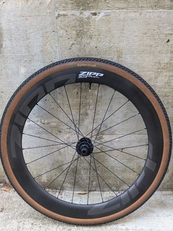 Brugt Zipp 303XPLR SW 2025 bike — billede 2 af 3